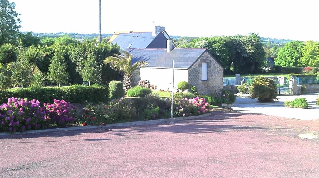 Chambres Du Logis De La Mare Du Parc Surtainville Exterior photo